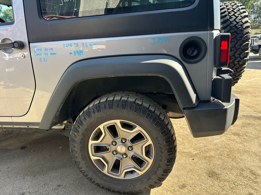 2018 Jeep Wrangler JL Sport 3.6 – J2544