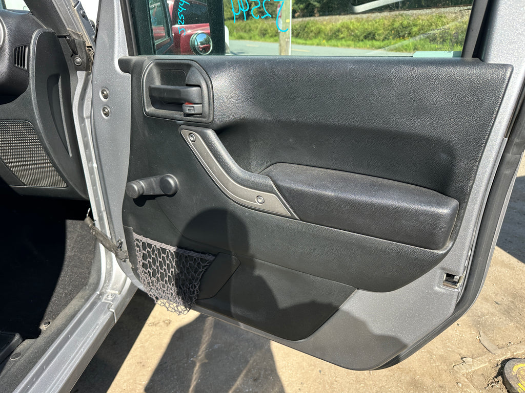 2018 Jeep Wrangler JL Sport 3.6 – J2544