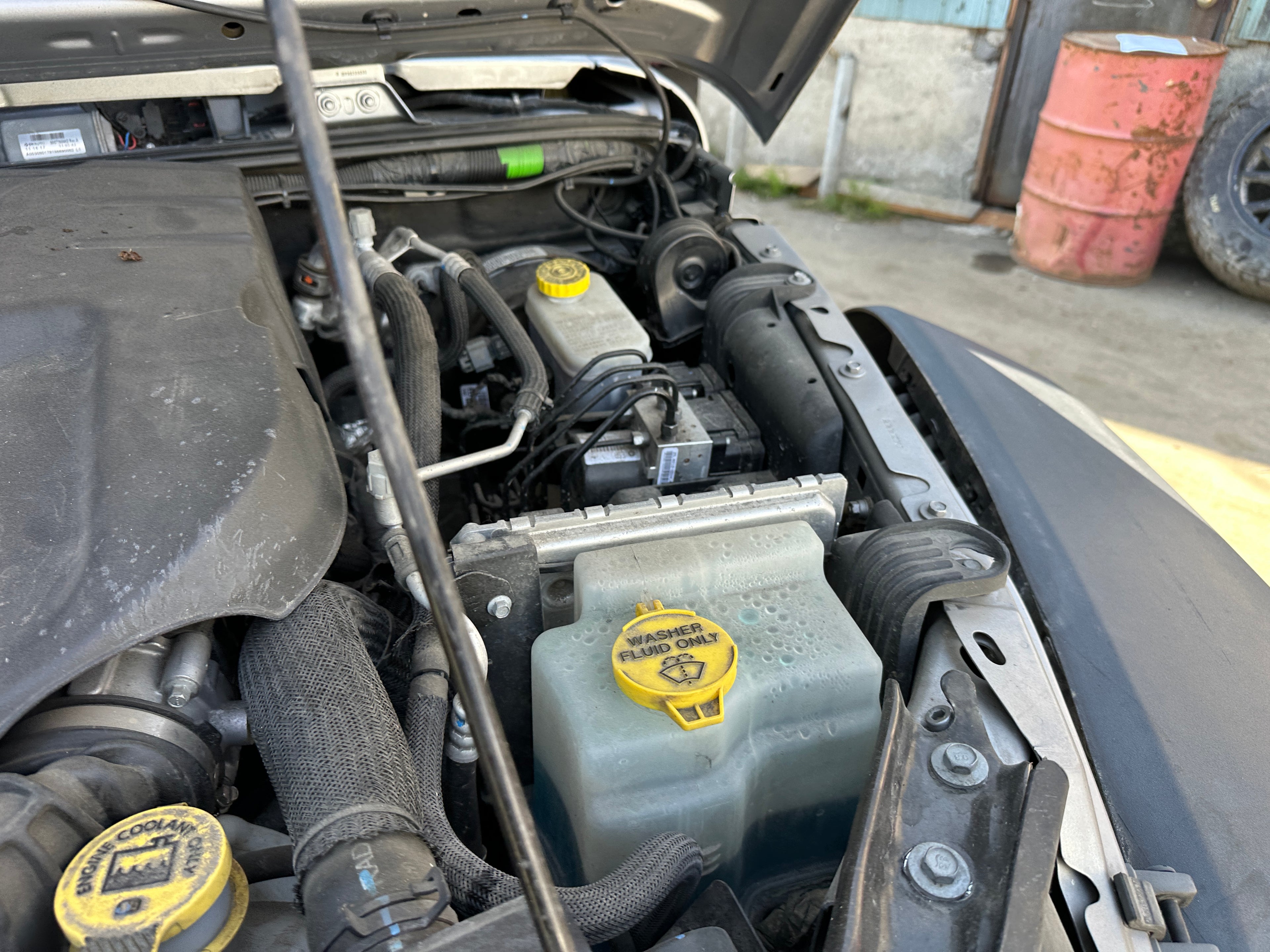2018 Jeep Wrangler JL Sport 3.6 – J2544