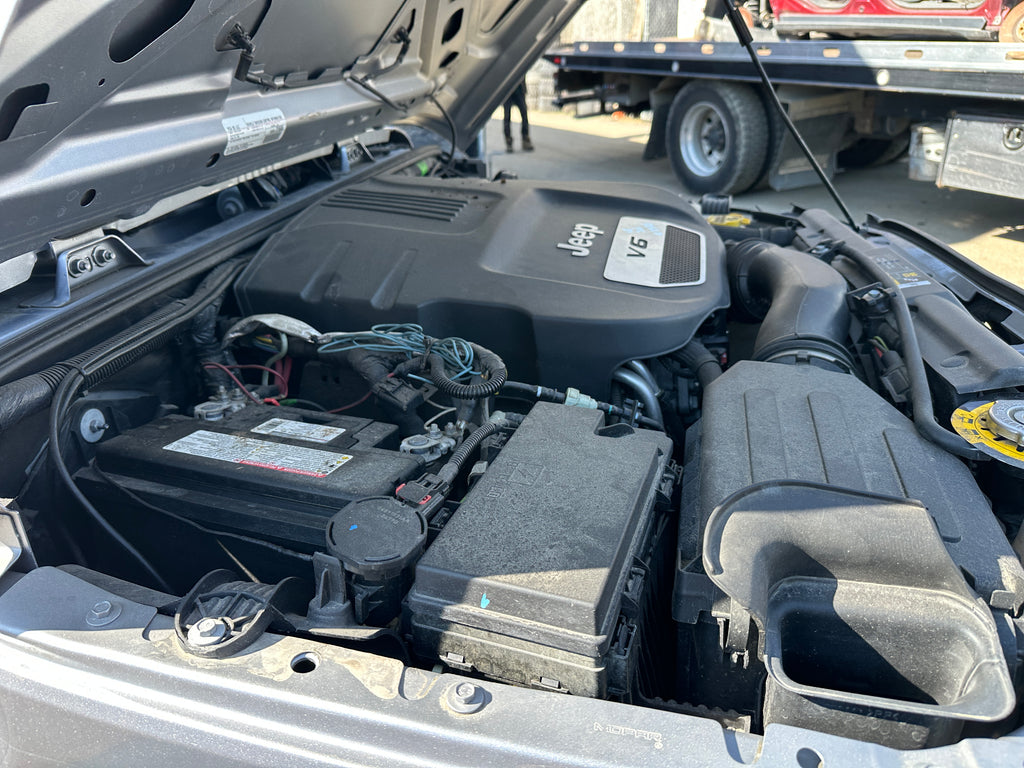 2018 Jeep Wrangler JL Sport 3.6 – J2544