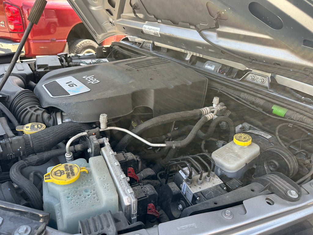 2018 Jeep Wrangler JL Sport 3.6 – J2544