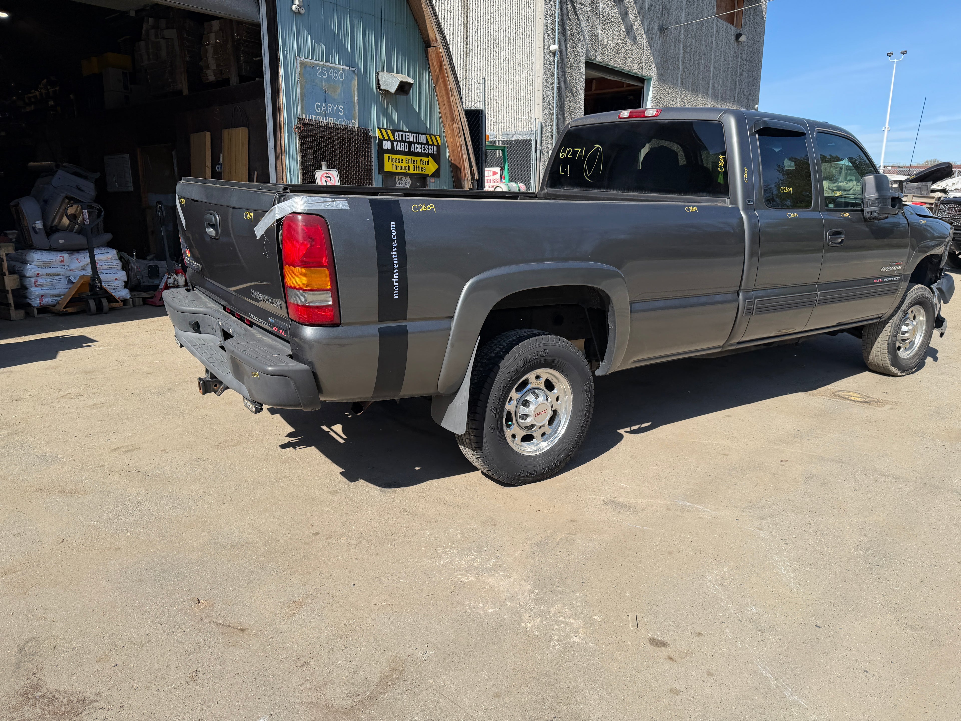 2001 Chevrolet Silverado C2500HD 8.1 – C2609