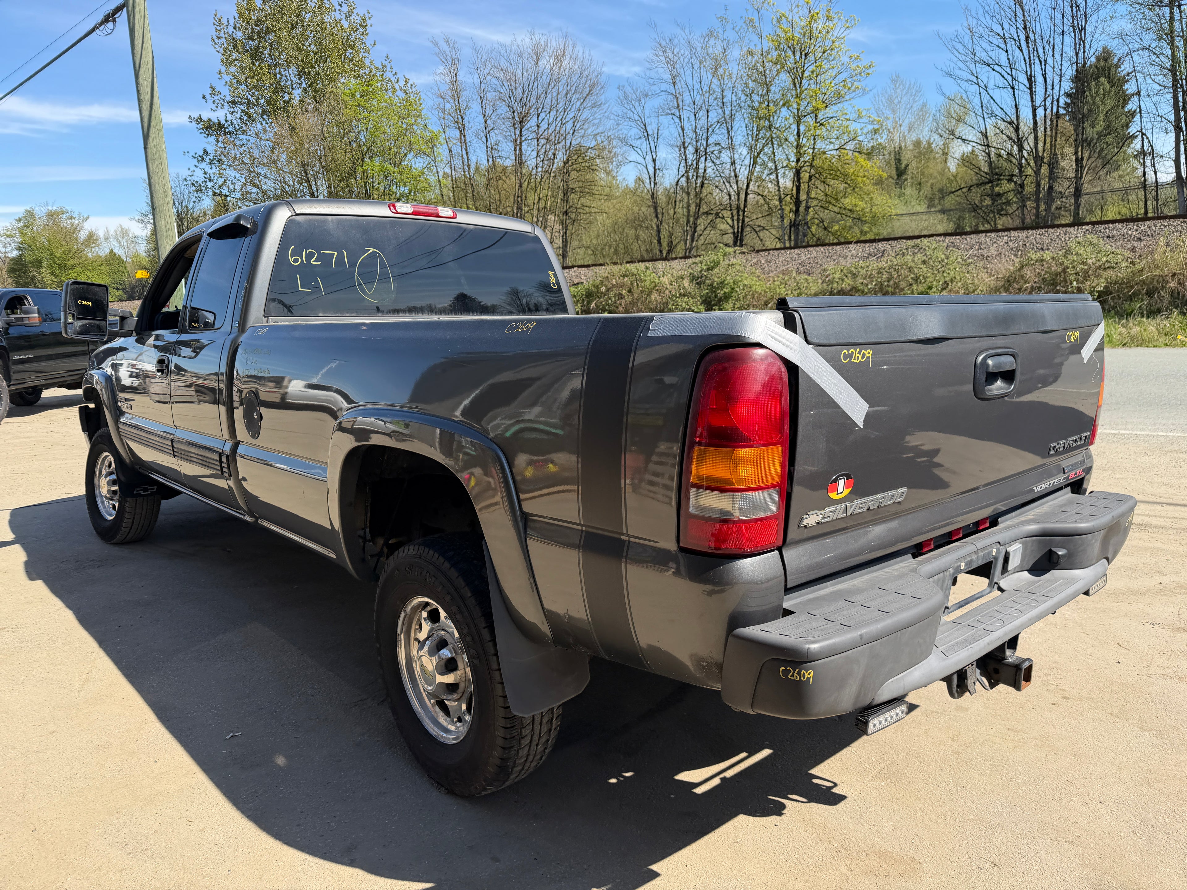 2001 Chevrolet Silverado C2500HD 8.1 – C2609