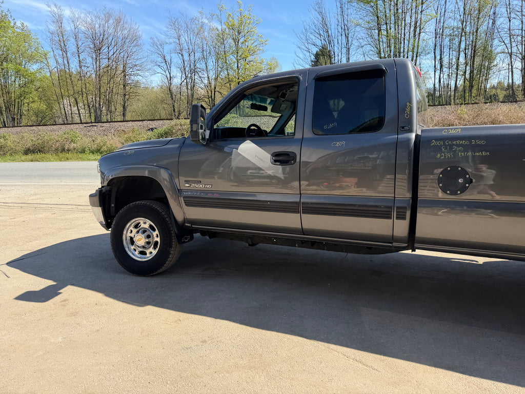 2001 Chevrolet Silverado C2500HD 8.1 – C2609