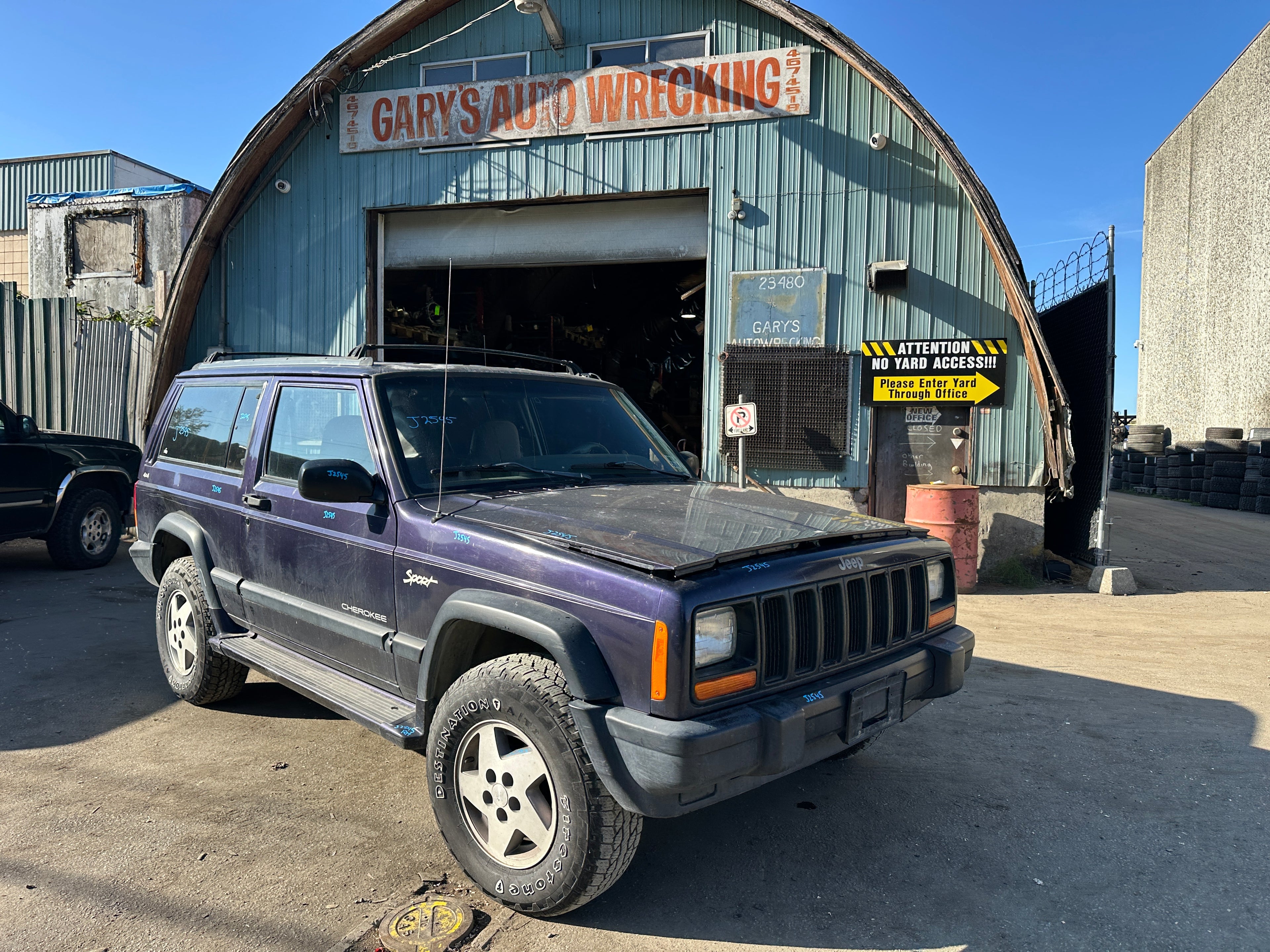 1998 Jeep Cherokee Sport 4.0 – J2545