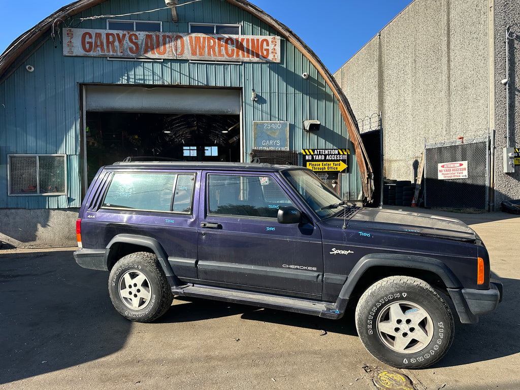 1998 Jeep Cherokee Sport 4.0 – J2545