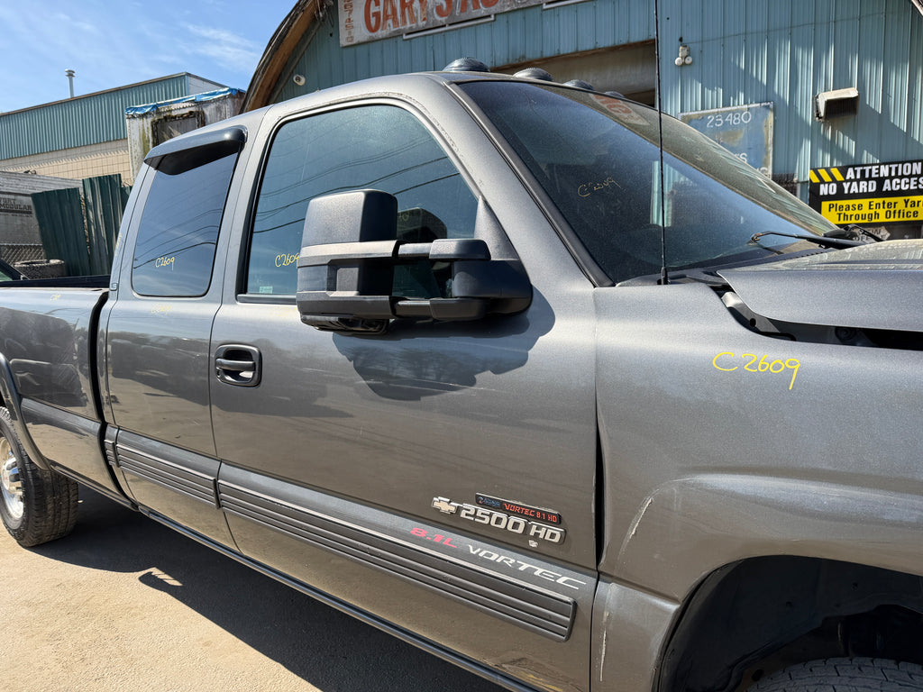 2001 Chevrolet Silverado C2500HD 8.1 – C2609
