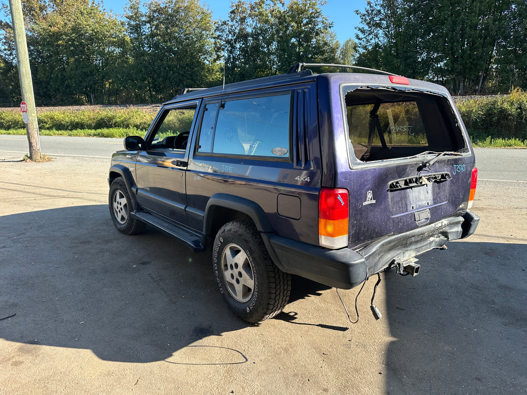 1998 Jeep Cherokee Sport 4.0 – J2545