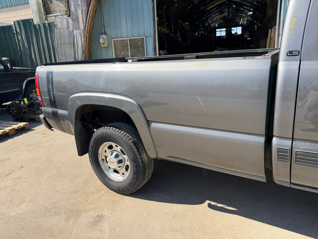2001 Chevrolet Silverado C2500HD 8.1 – C2609