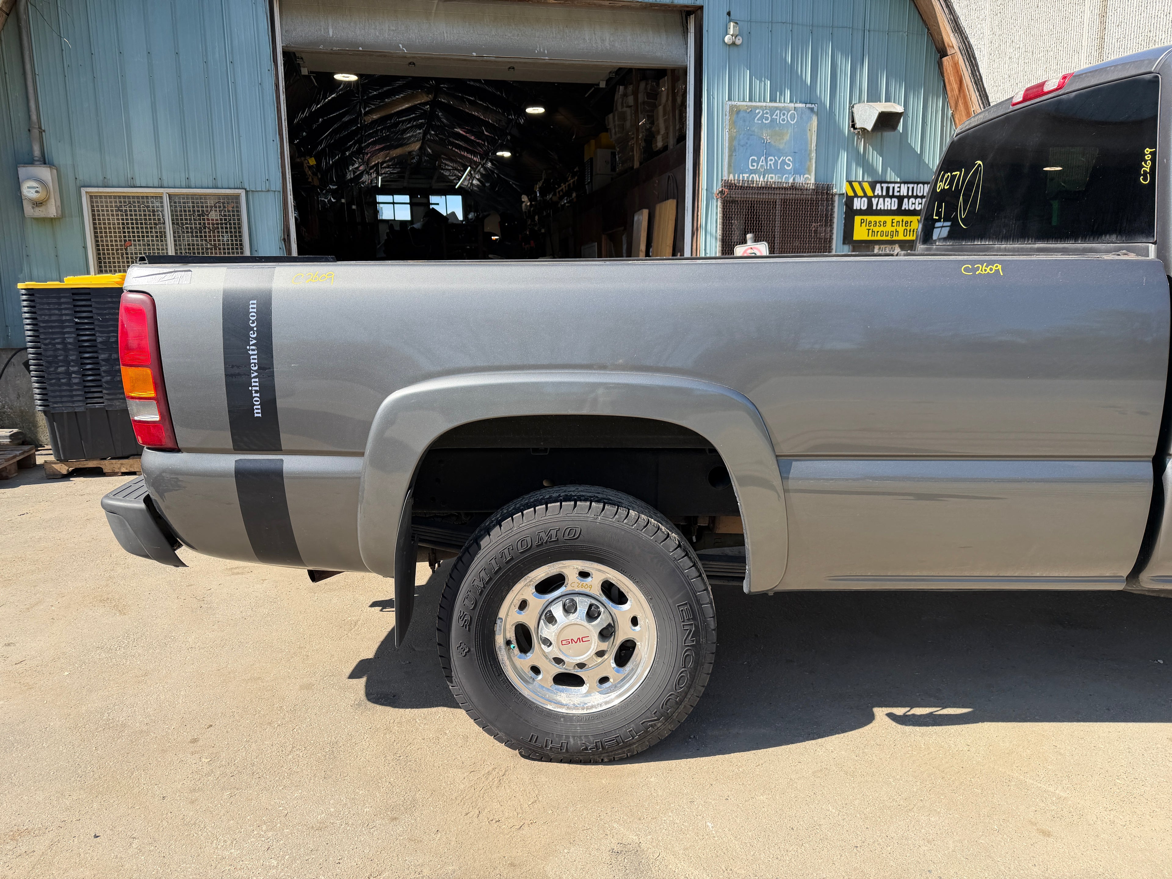 2001 Chevrolet Silverado C2500HD 8.1 – C2609