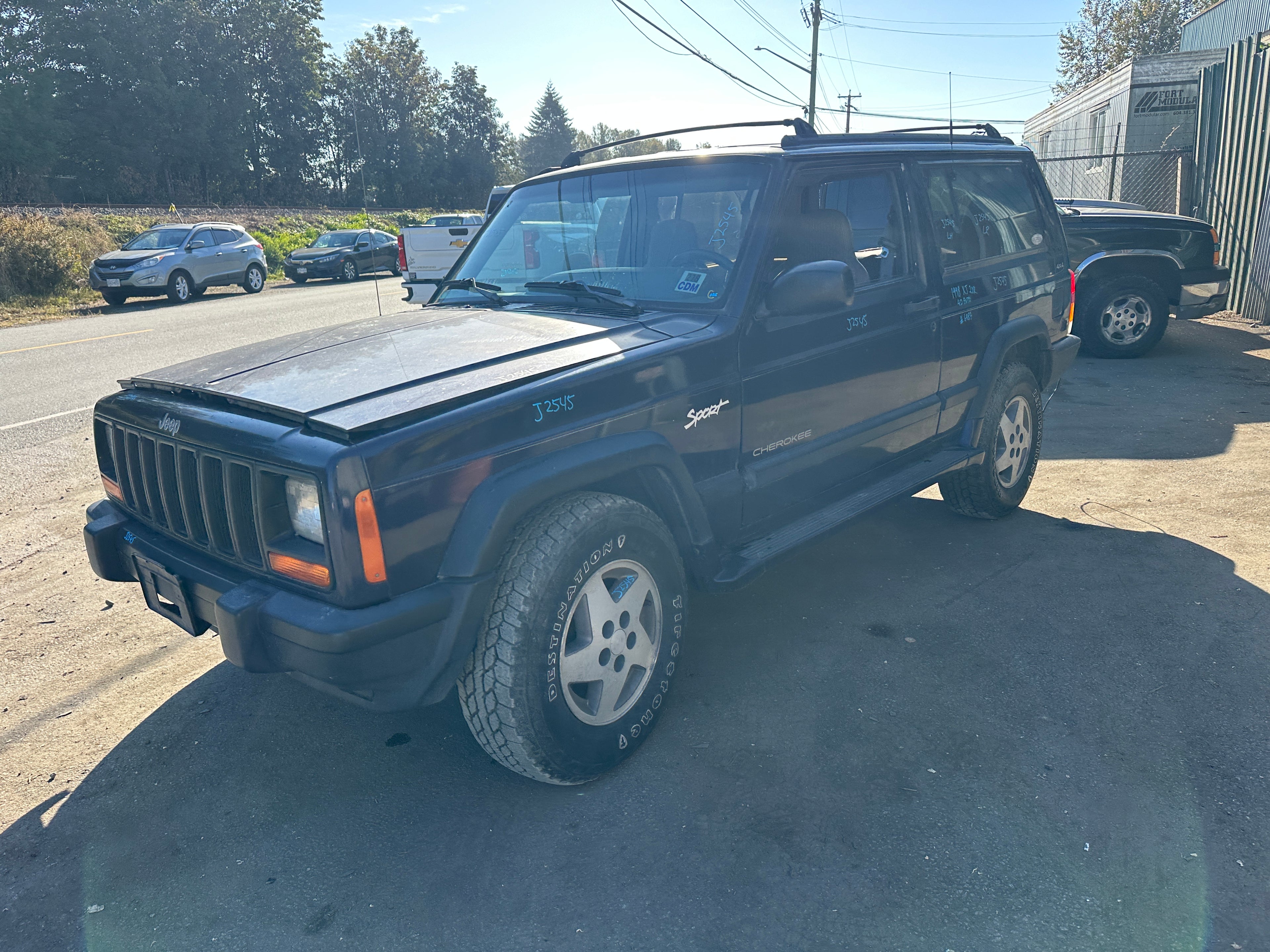 1998 Jeep Cherokee Sport 4.0 – J2545