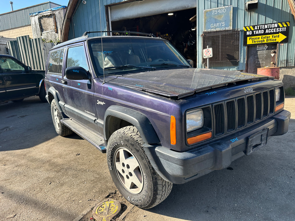 1998 Jeep Cherokee Sport 4.0 – J2545
