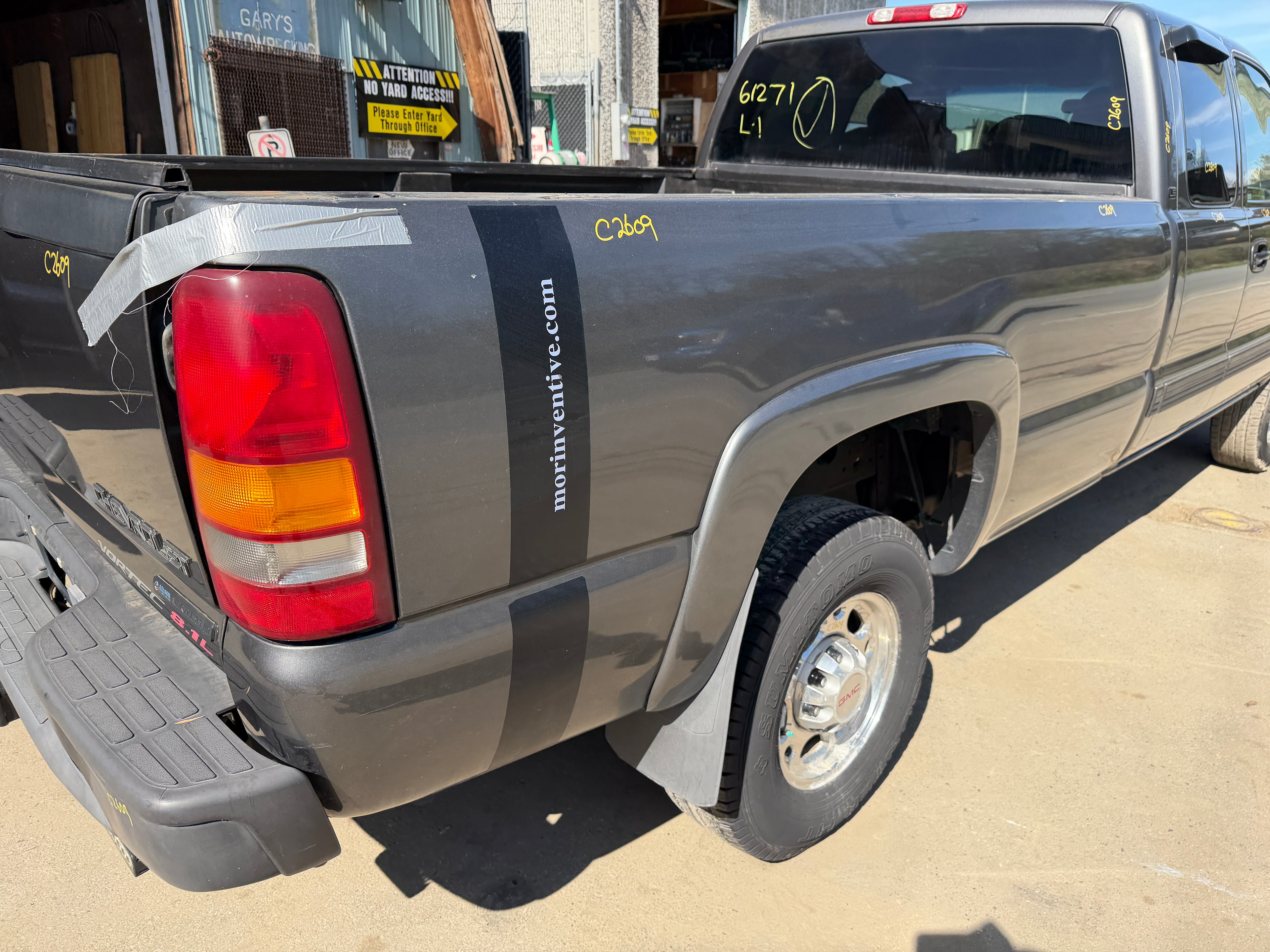 2001 Chevrolet Silverado C2500HD 8.1 – C2609