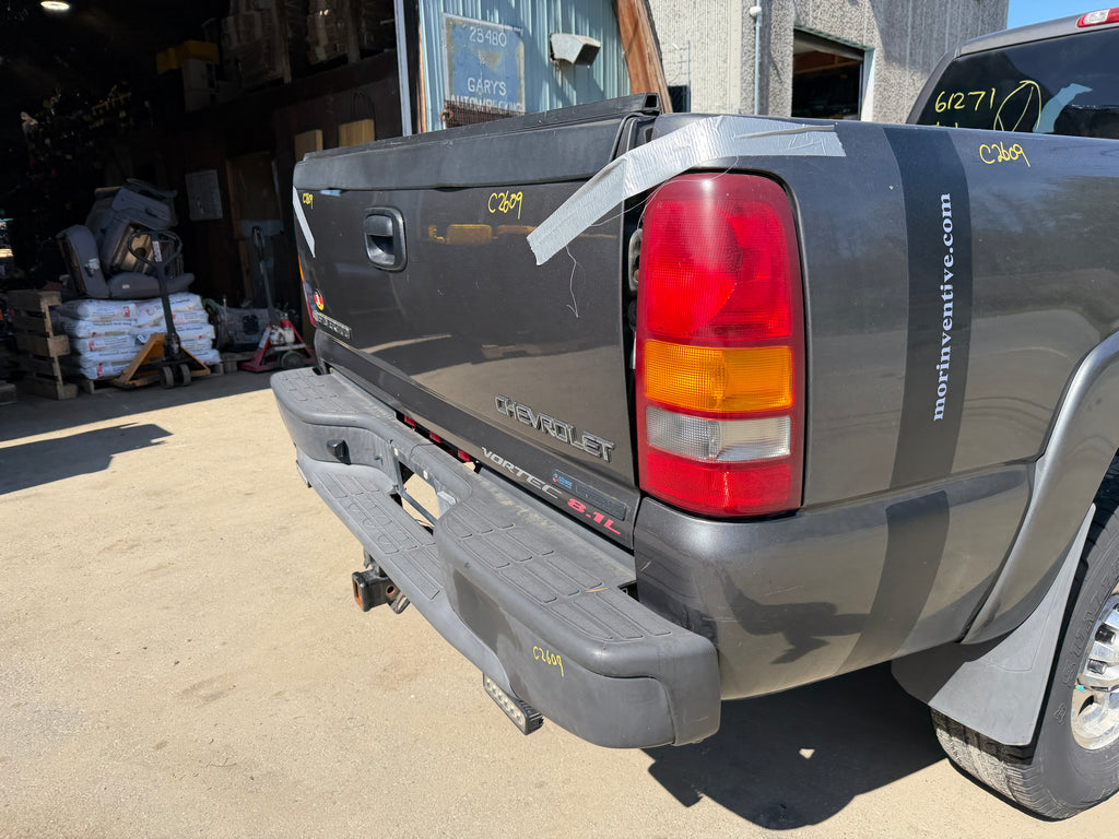 2001 Chevrolet Silverado C2500HD 8.1 – C2609