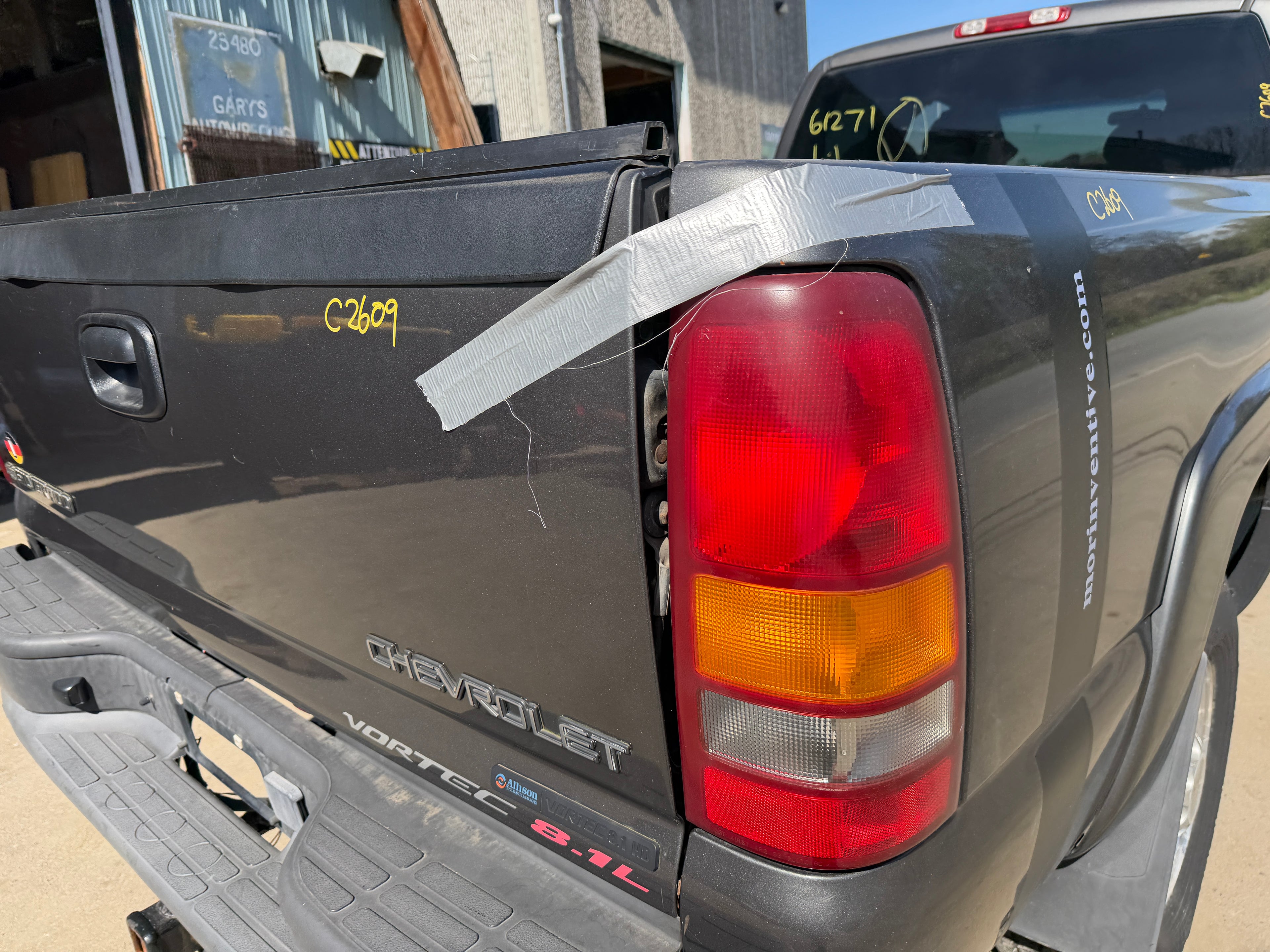 2001 Chevrolet Silverado C2500HD 8.1 – C2609