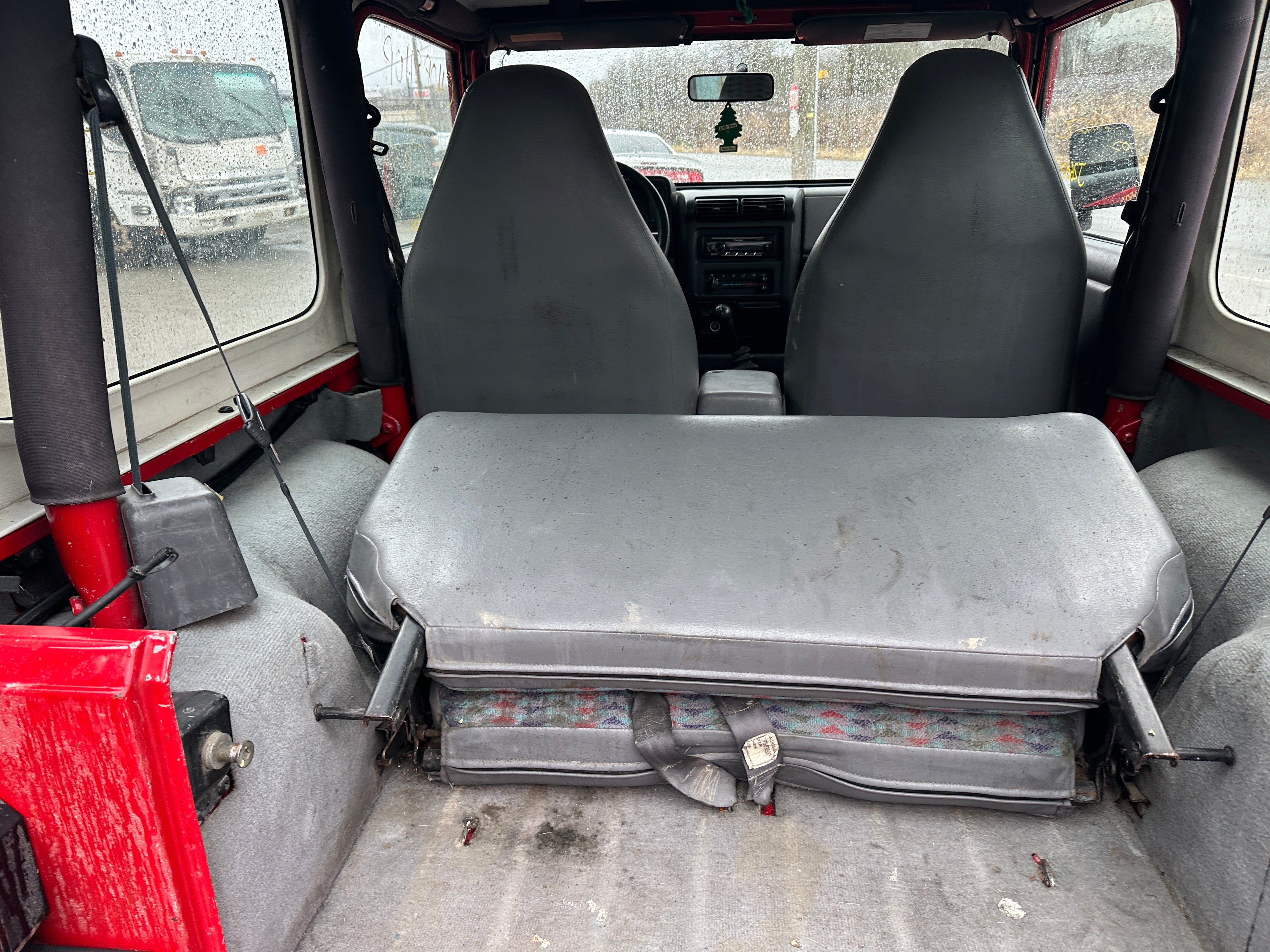 1997 Jeep Wrangler TJ 2.5 – J2602