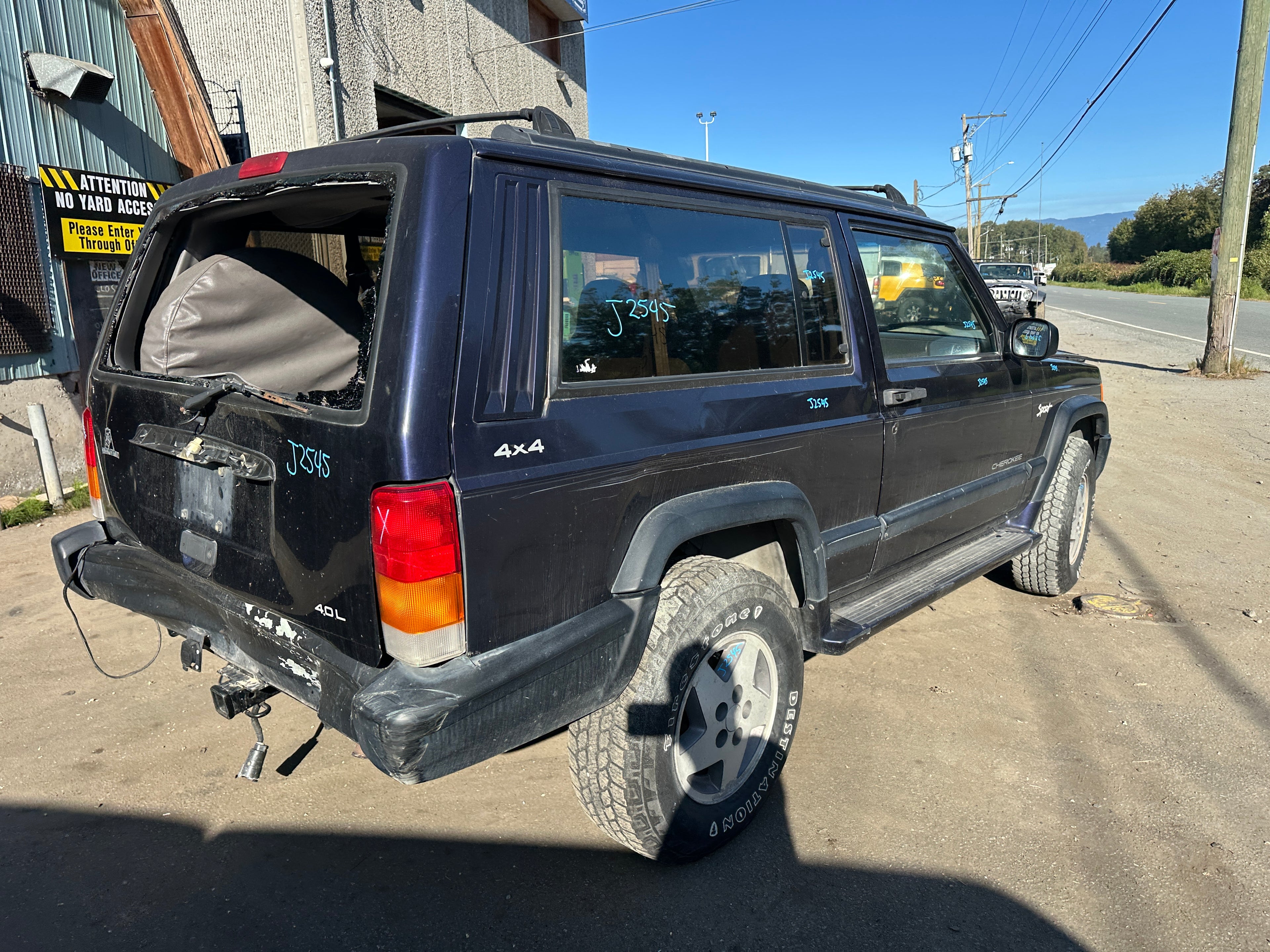 1998 Jeep Cherokee Sport 4.0 – J2545