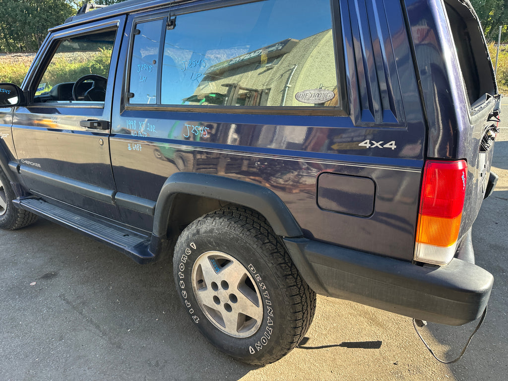 1998 Jeep Cherokee Sport 4.0 – J2545