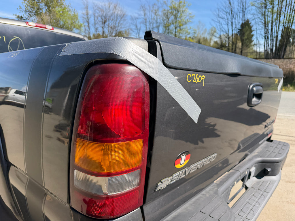 2001 Chevrolet Silverado C2500HD 8.1 – C2609