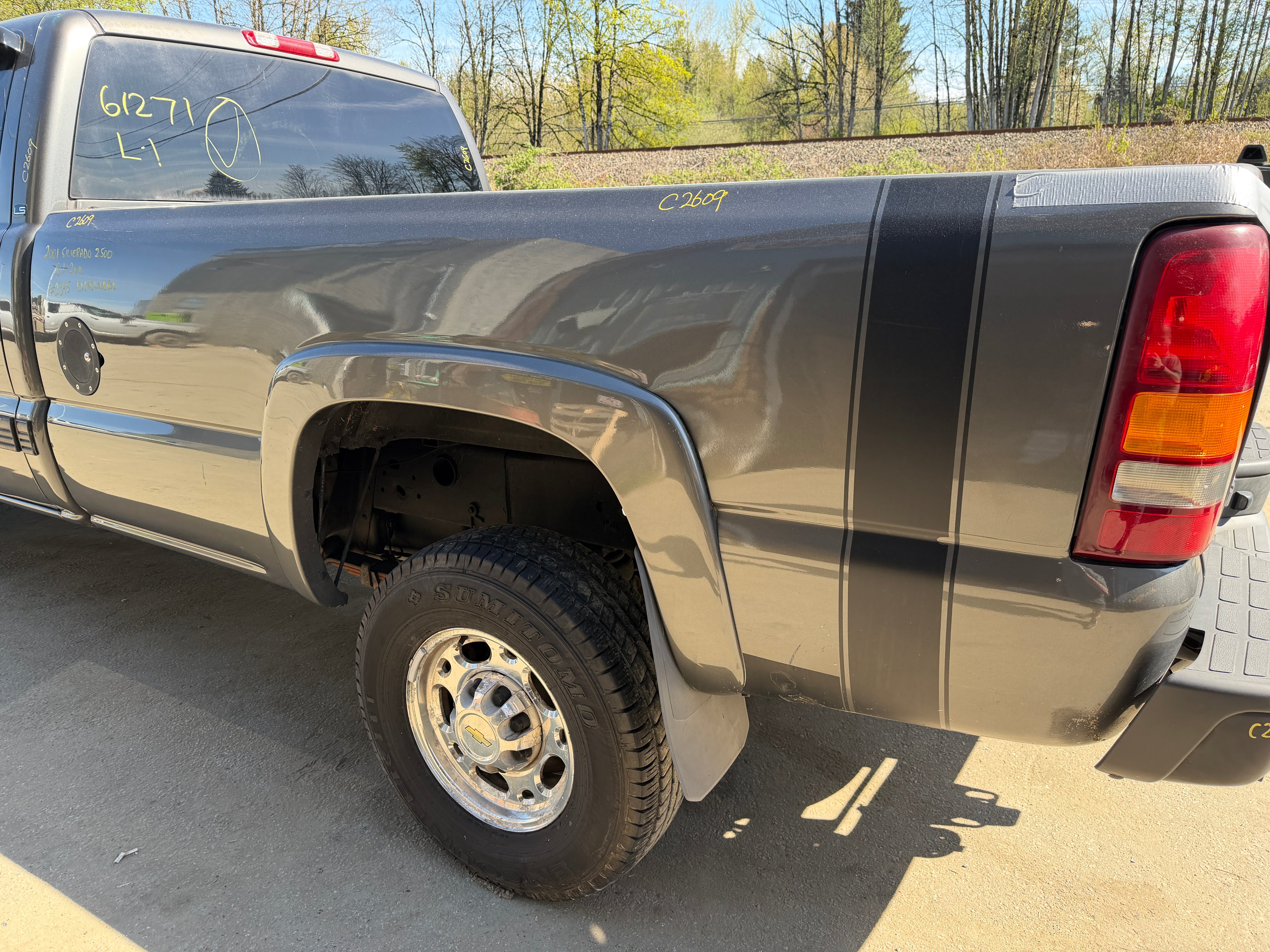 2001 Chevrolet Silverado C2500HD 8.1 – C2609