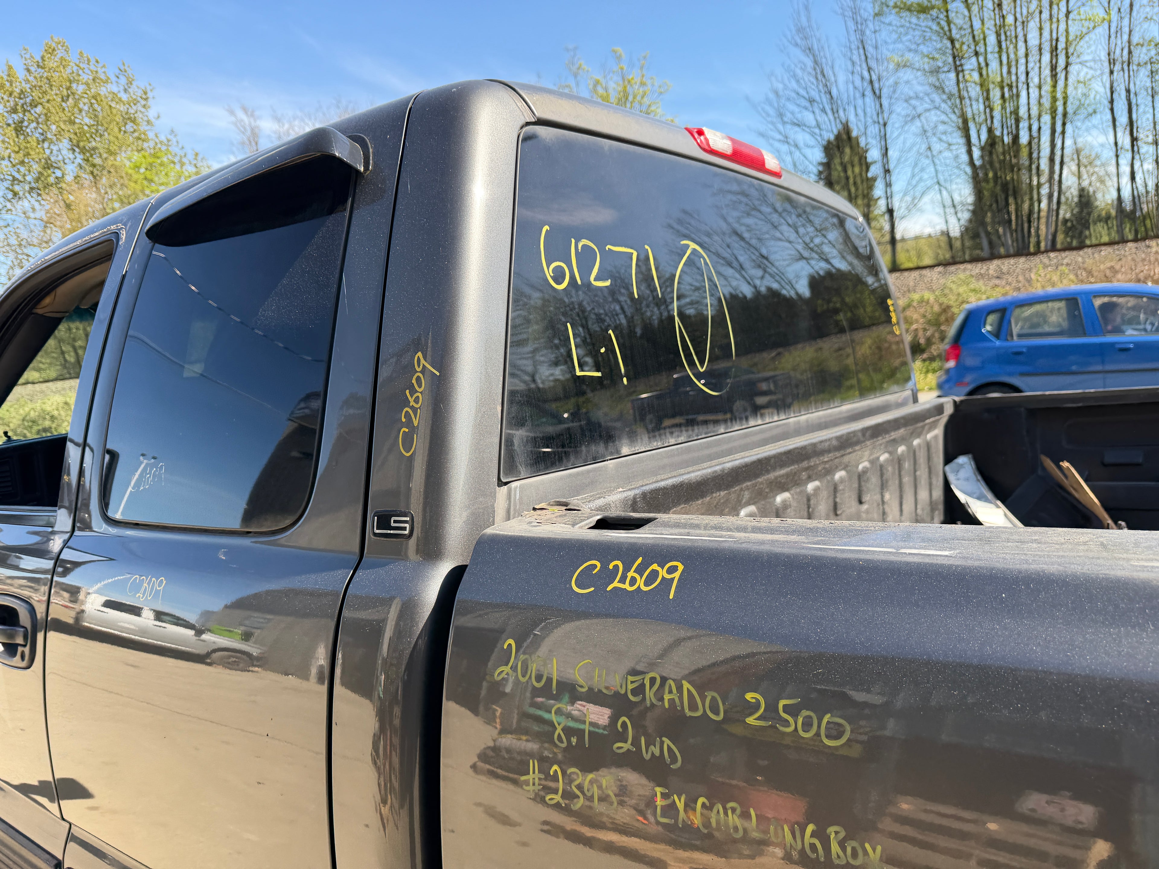 2001 Chevrolet Silverado C2500HD 8.1 – C2609