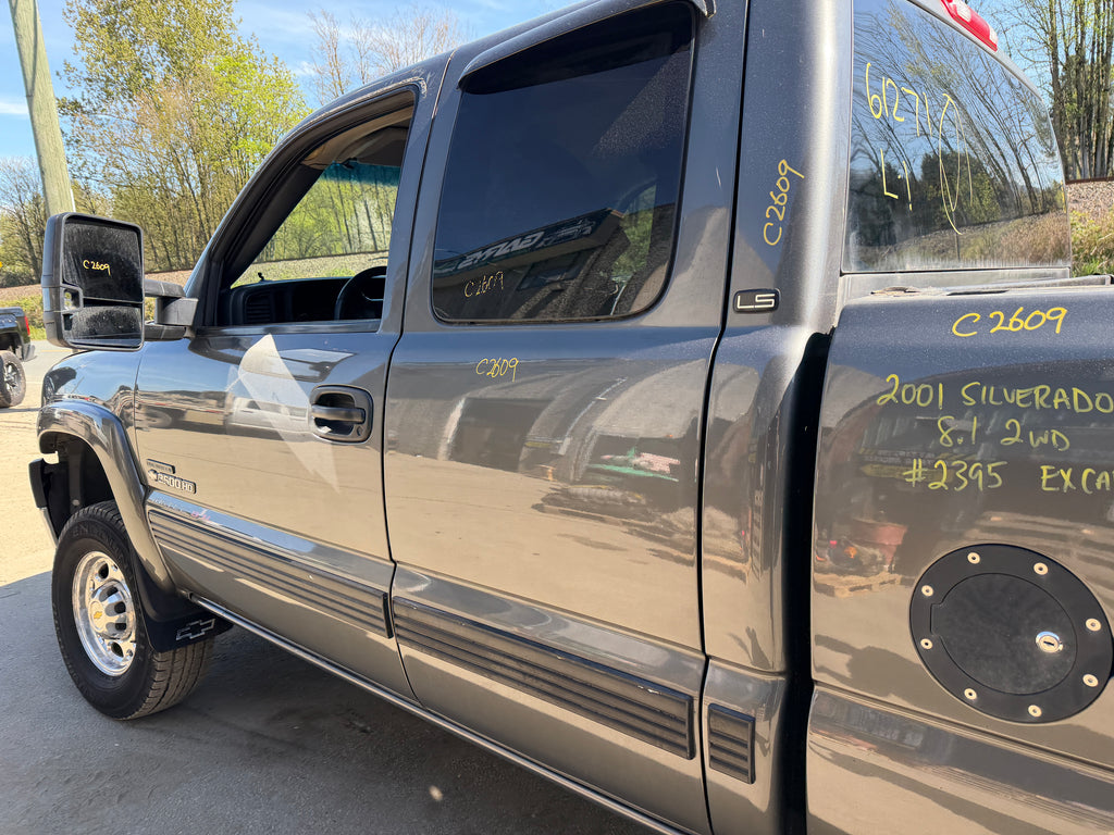 2001 Chevrolet Silverado C2500HD 8.1 – C2609