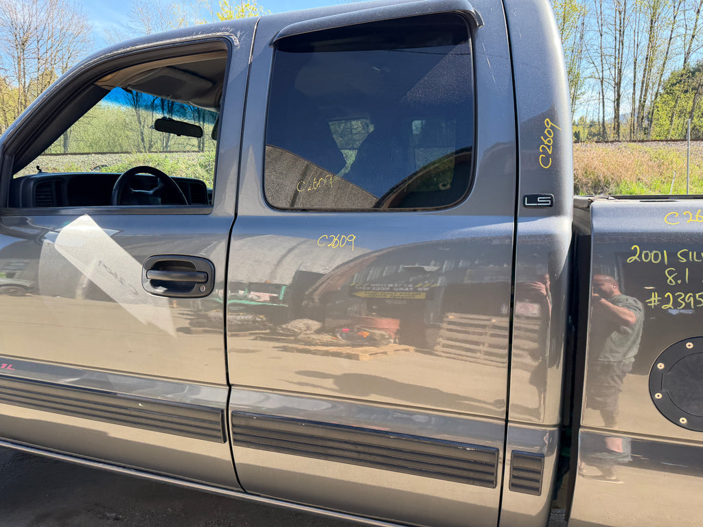 2001 Chevrolet Silverado C2500HD 8.1 – C2609