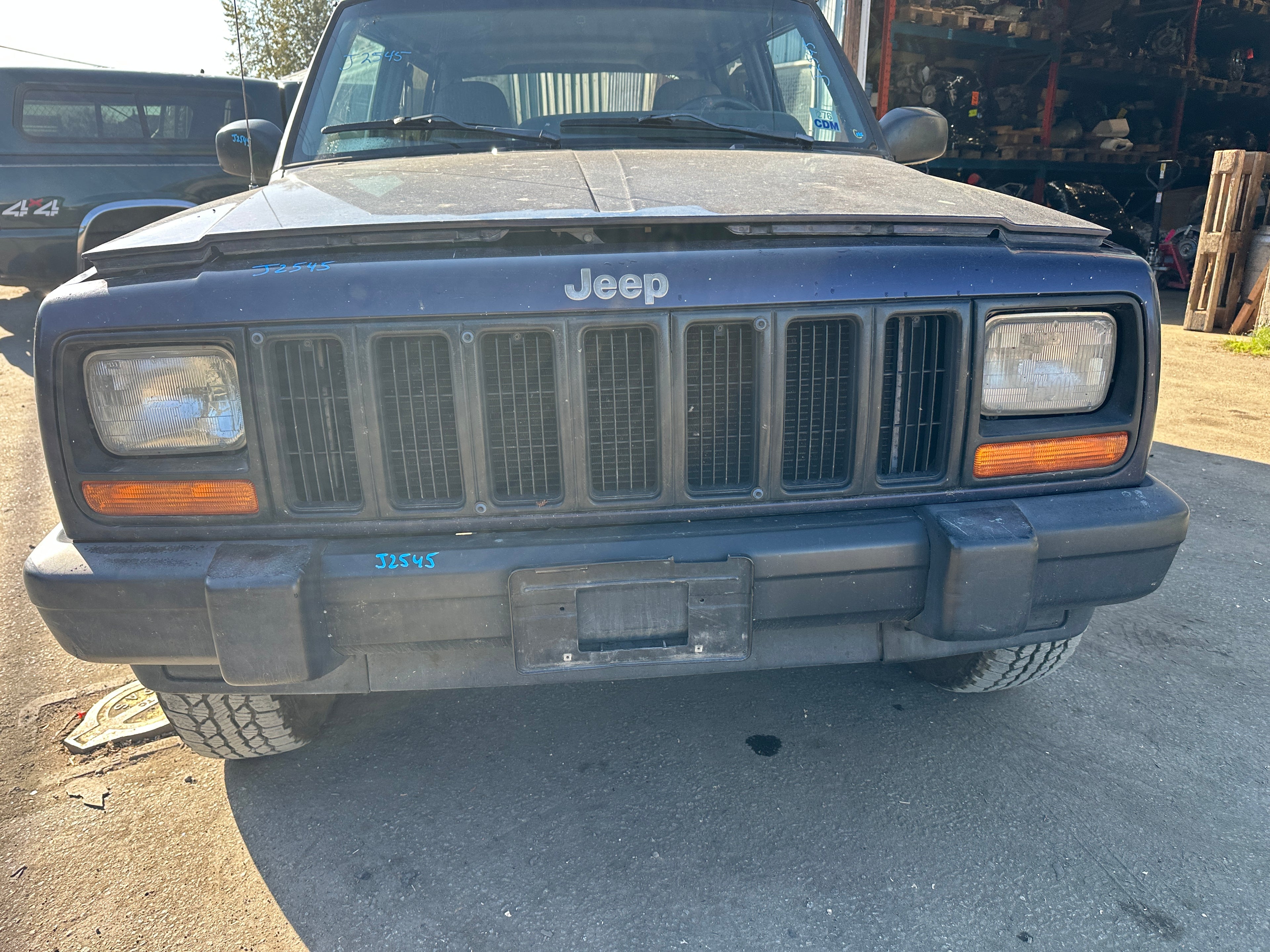 1998 Jeep Cherokee Sport 4.0 – J2545
