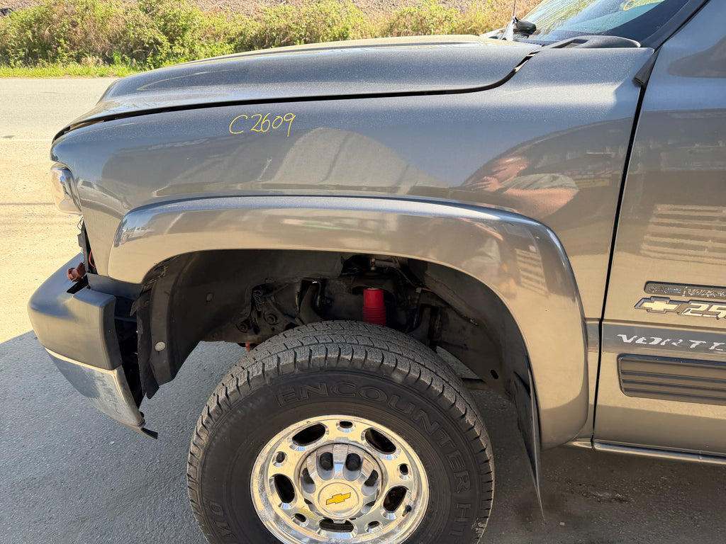 2001 Chevrolet Silverado C2500HD 8.1 – C2609