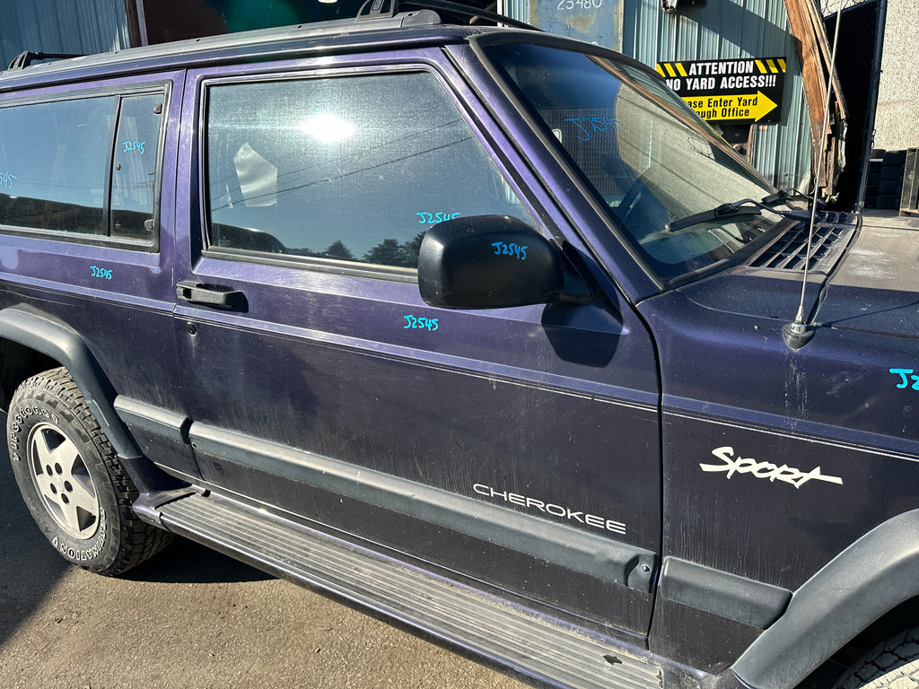 1998 Jeep Cherokee Sport 4.0 – J2545