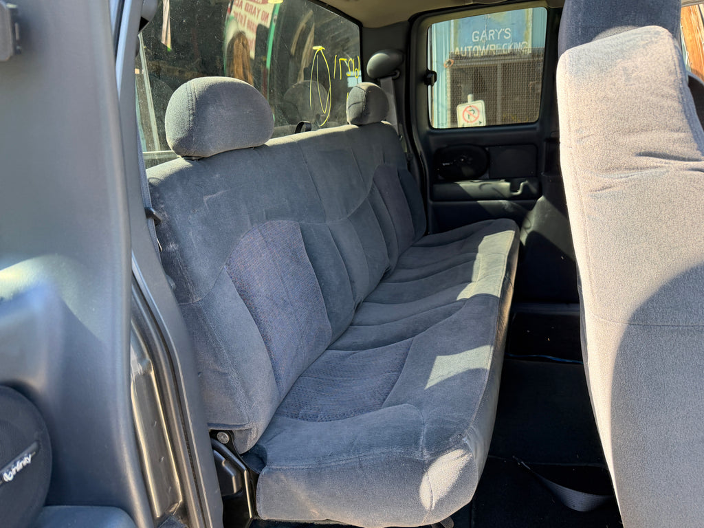 2001 Chevrolet Silverado C2500HD 8.1 – C2609