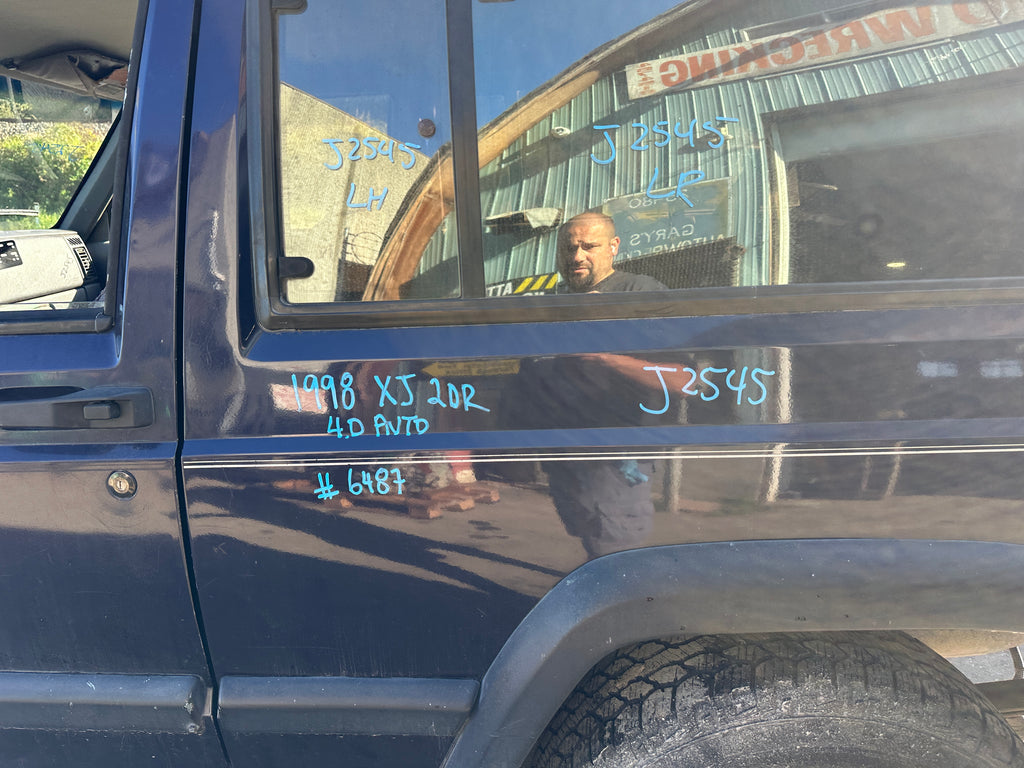 1998 Jeep Cherokee Sport 4.0 – J2545