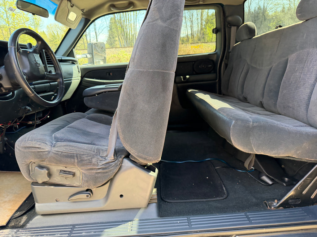 2001 Chevrolet Silverado C2500HD 8.1 – C2609