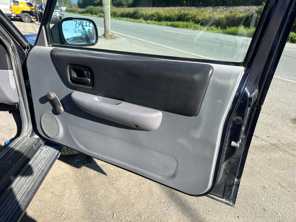 1998 Jeep Cherokee Sport 4.0 – J2545