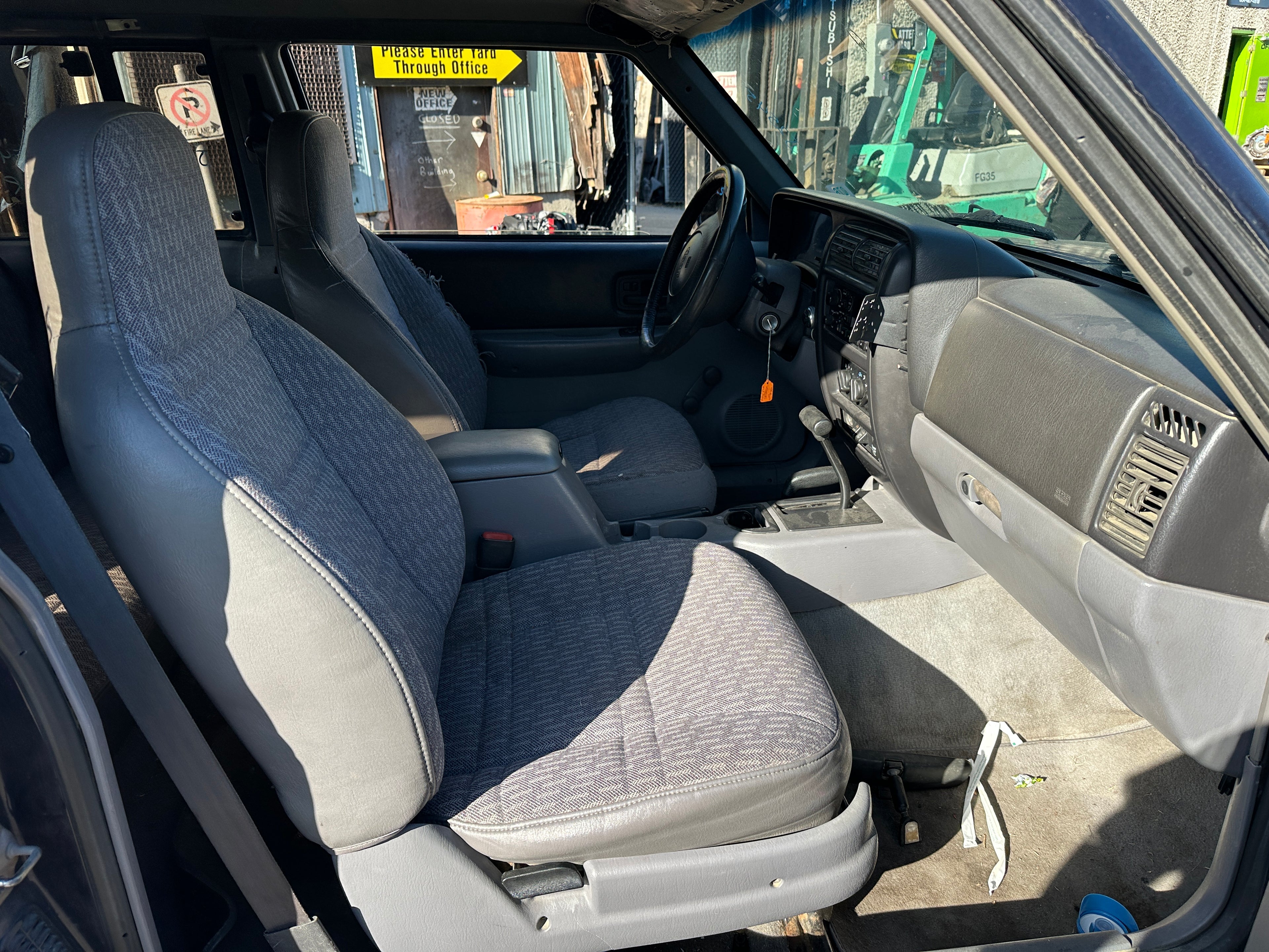 1998 Jeep Cherokee Sport 4.0 – J2545