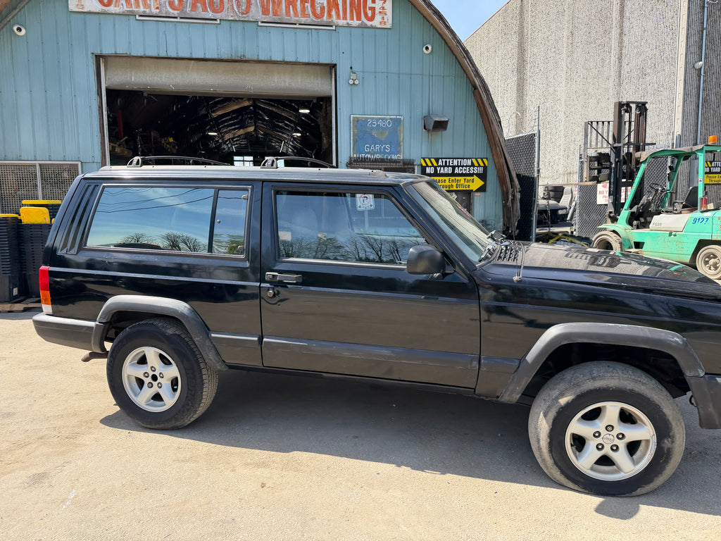 1998 Jeep Cherokee XJ Sport 4.0 – J2618