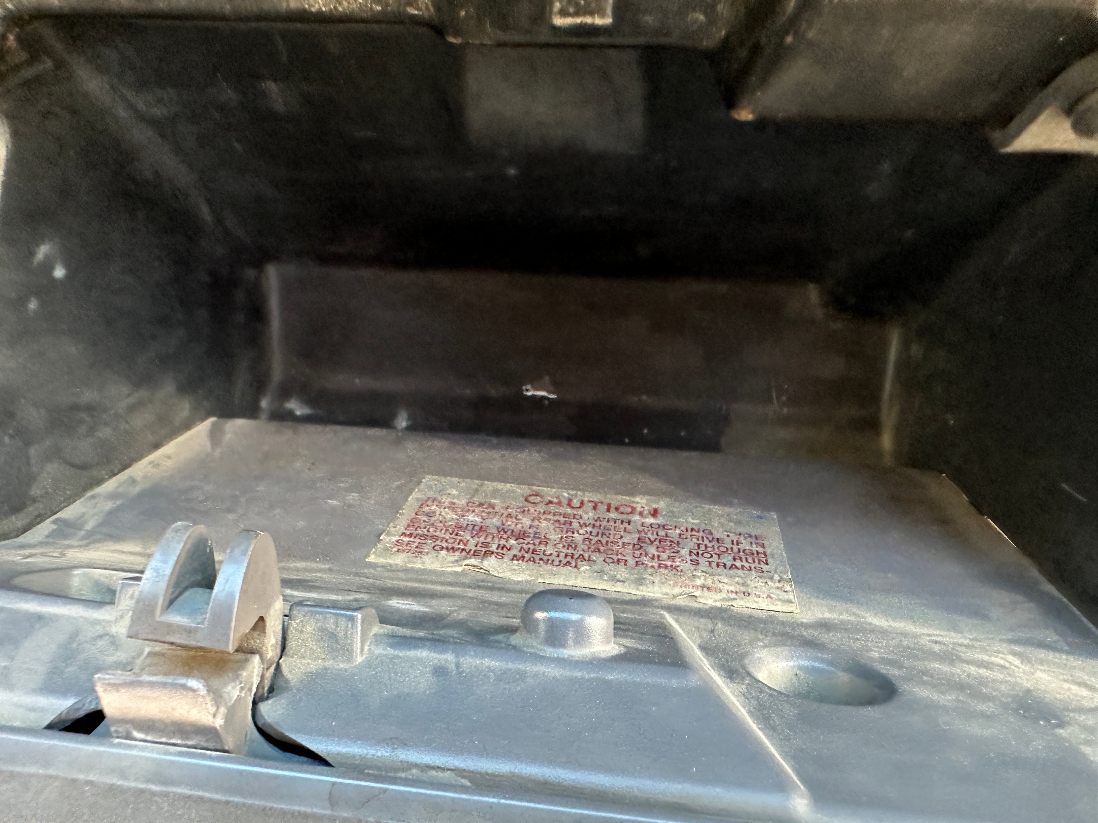 1998 Jeep Cherokee Sport 4.0 – J2545