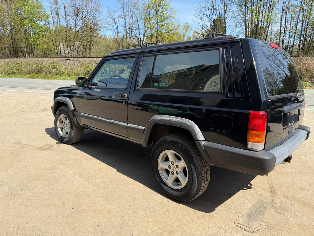 1998 Jeep Cherokee XJ Sport 4.0 – J2618