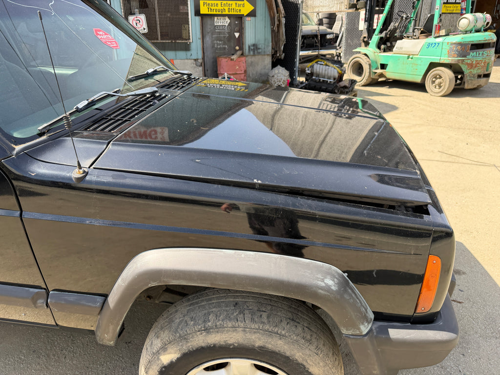 1998 Jeep Cherokee XJ Sport 4.0 – J2618