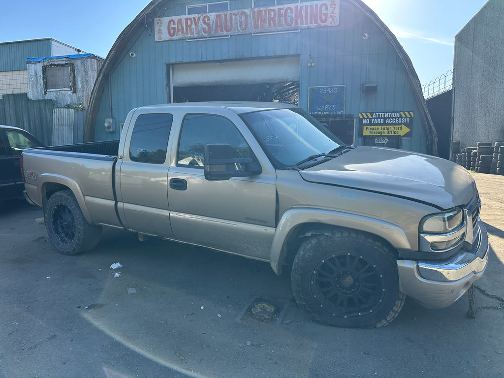 2005 GMC Sierra K2500HD 6.6 LLY Duramax – G2524