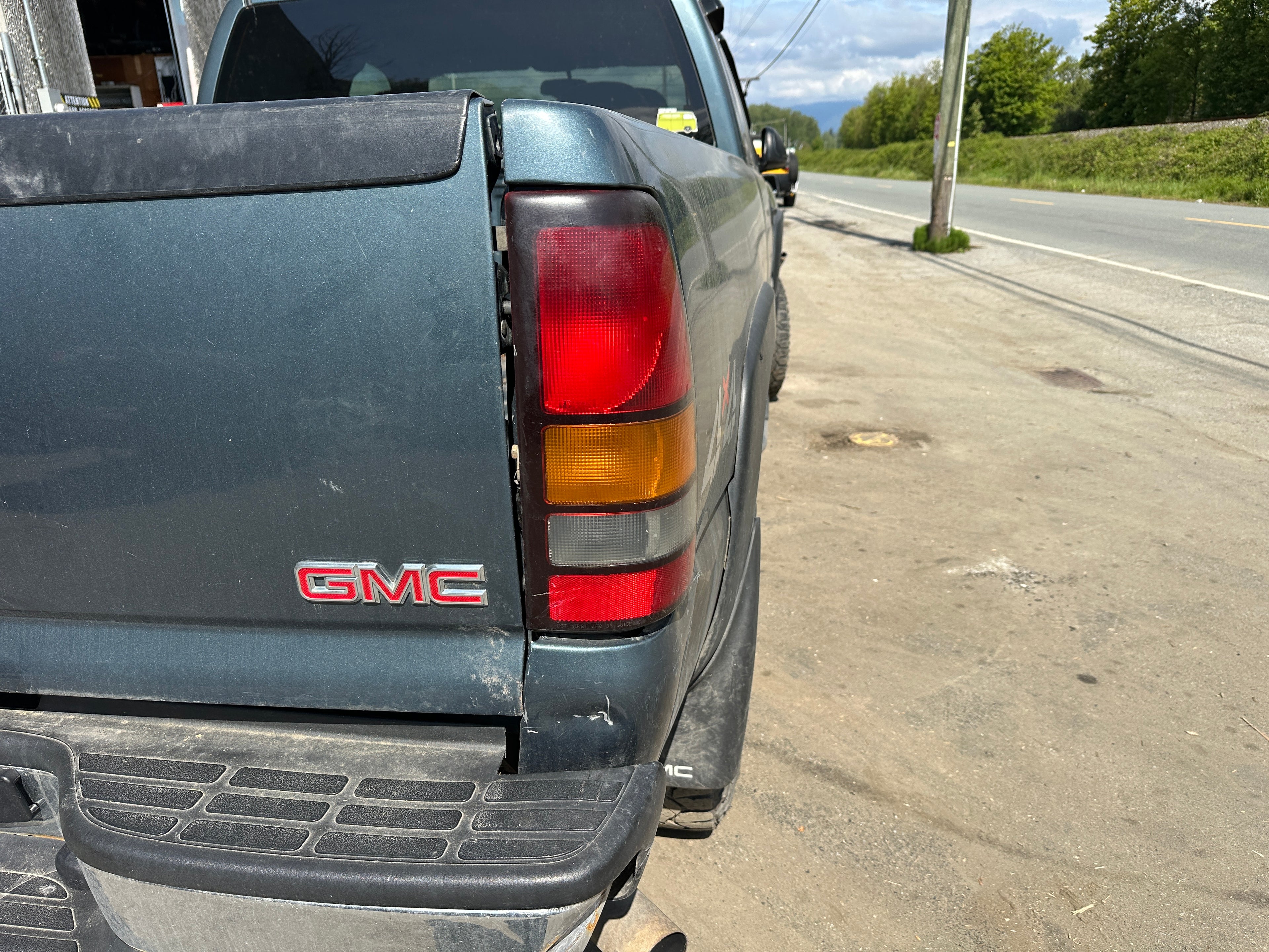 2006 GMC Sierra 2500 6.6L LBZ – G2519