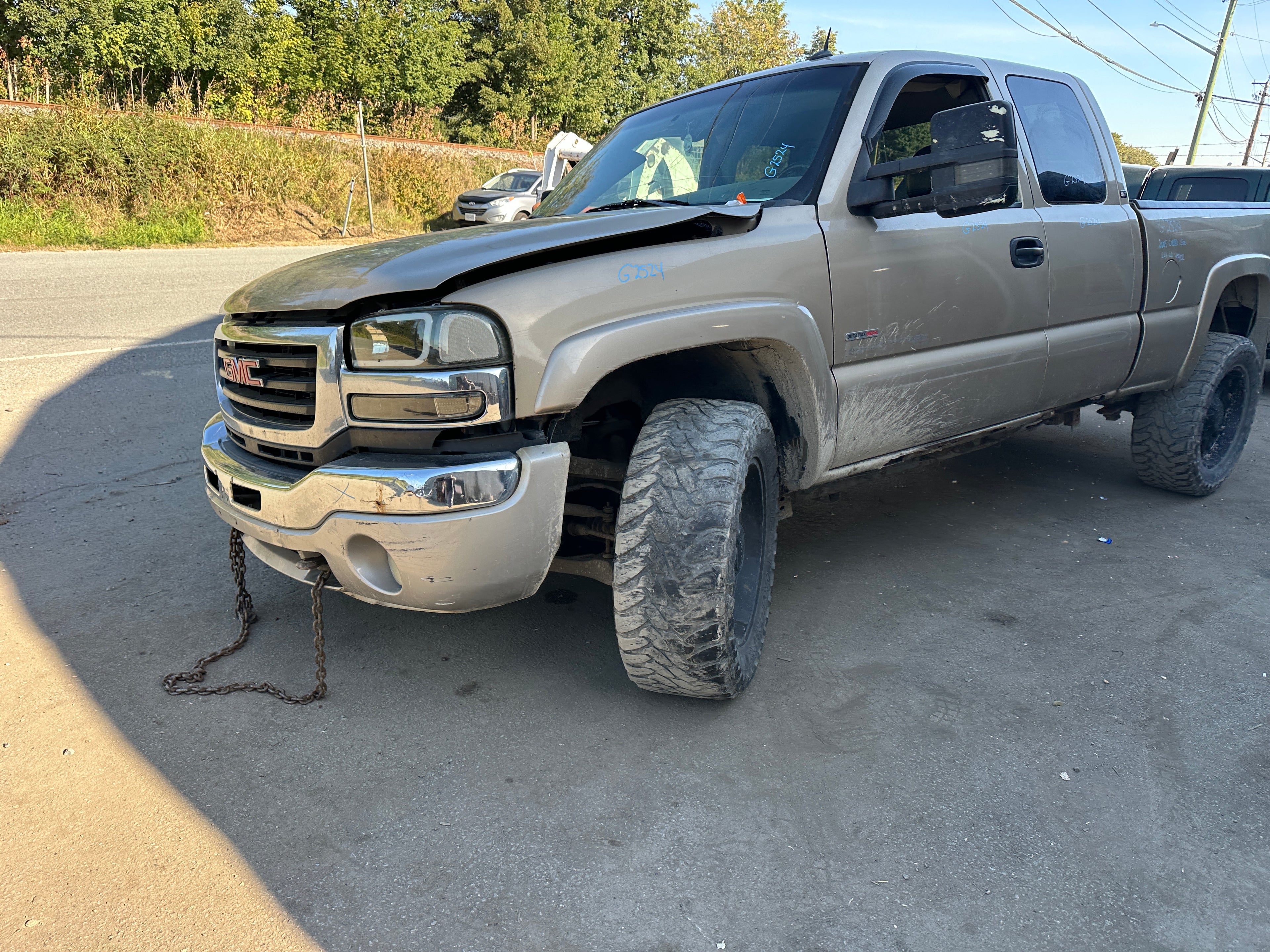 2005 GMC Sierra K2500HD 6.6 LLY Duramax – G2524