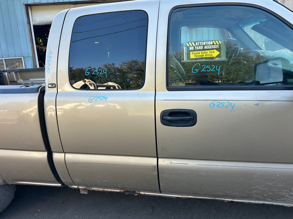 2005 GMC Sierra K2500HD 6.6 LLY Duramax – G2524