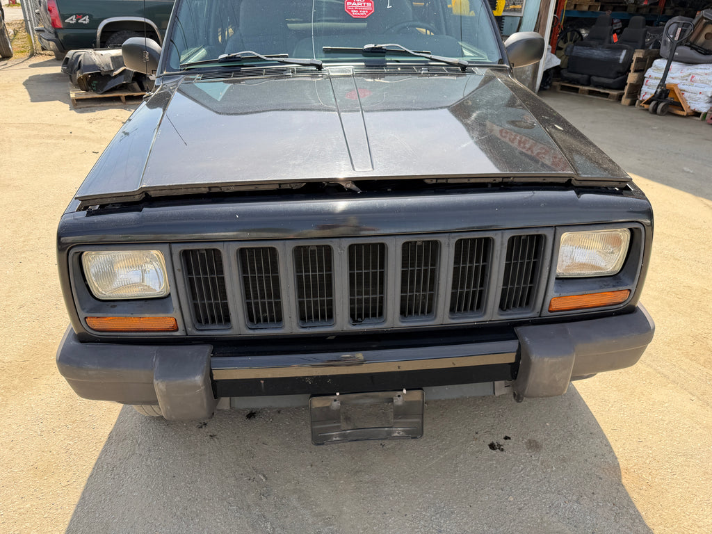 1998 Jeep Cherokee XJ Sport 4.0 – J2618