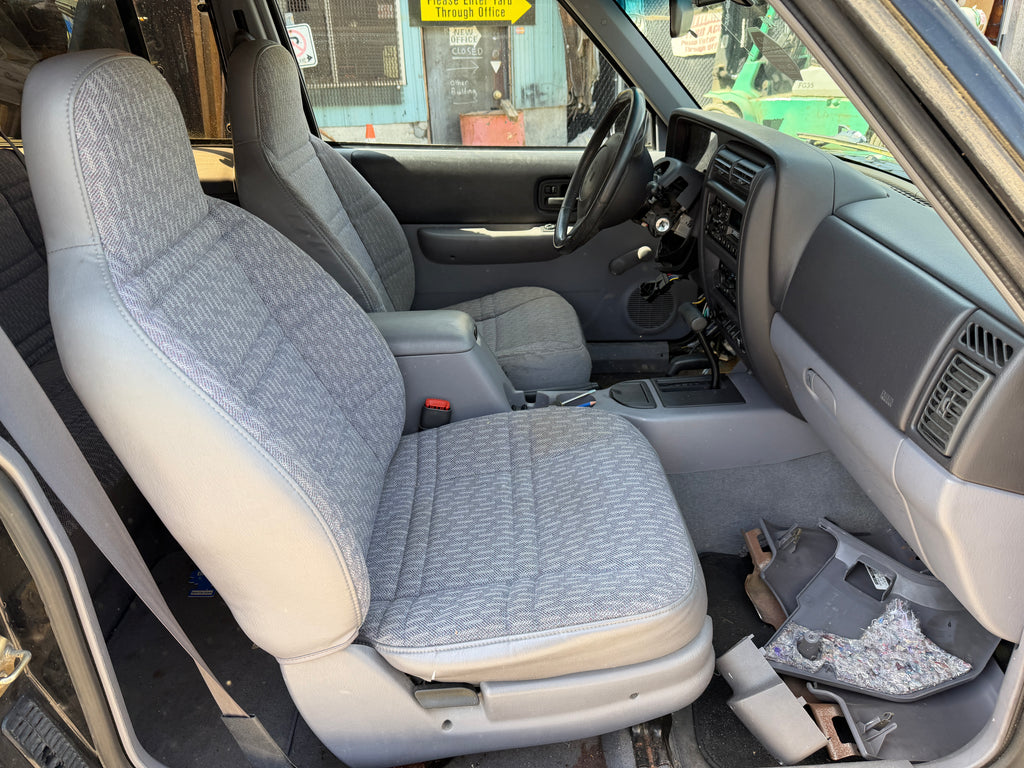 1998 Jeep Cherokee XJ Sport 4.0 – J2618
