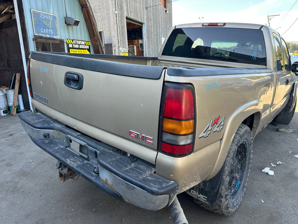 2005 GMC Sierra K2500HD 6.6 LLY Duramax – G2524