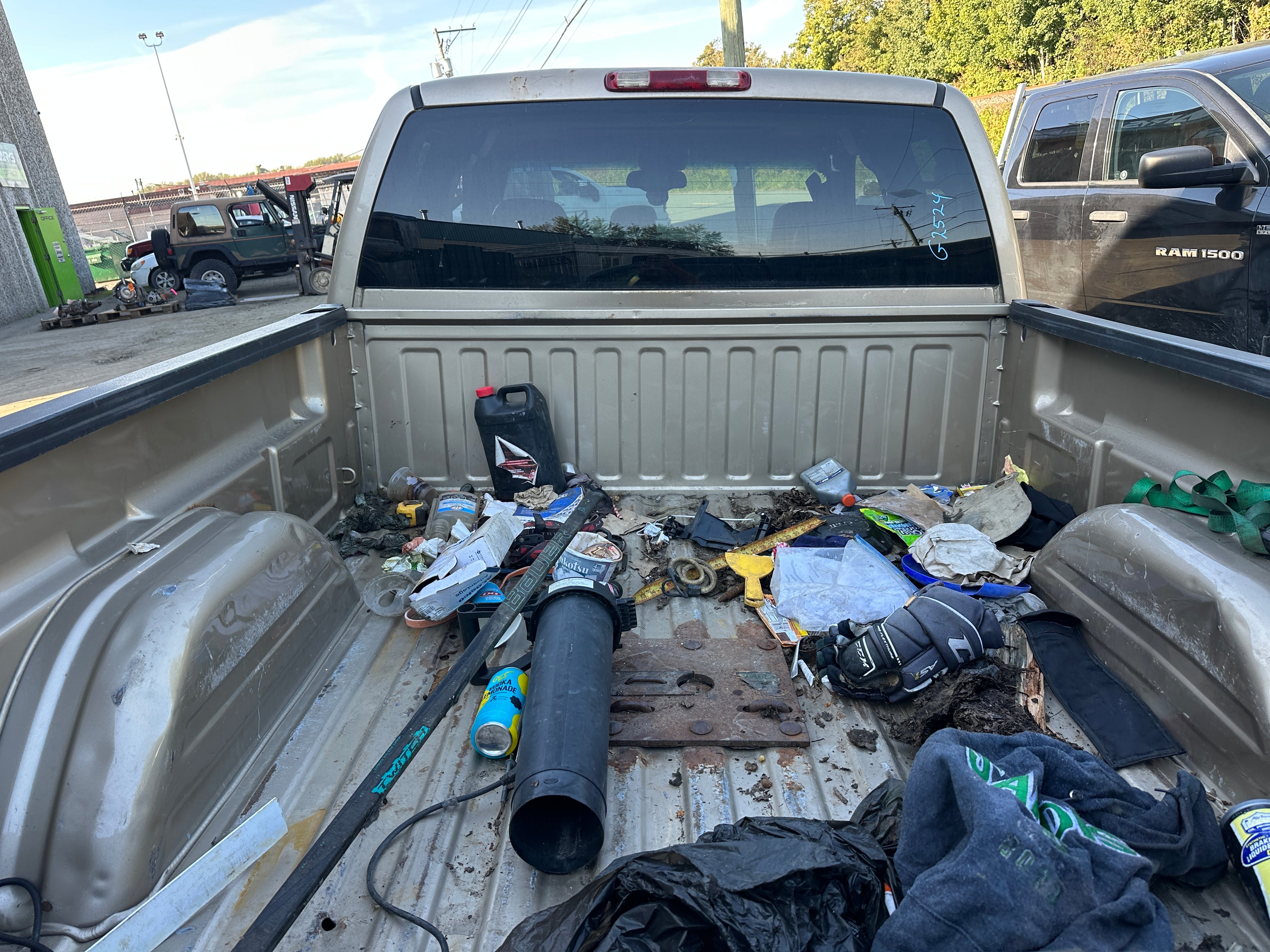 2005 GMC Sierra K2500HD 6.6 LLY Duramax – G2524