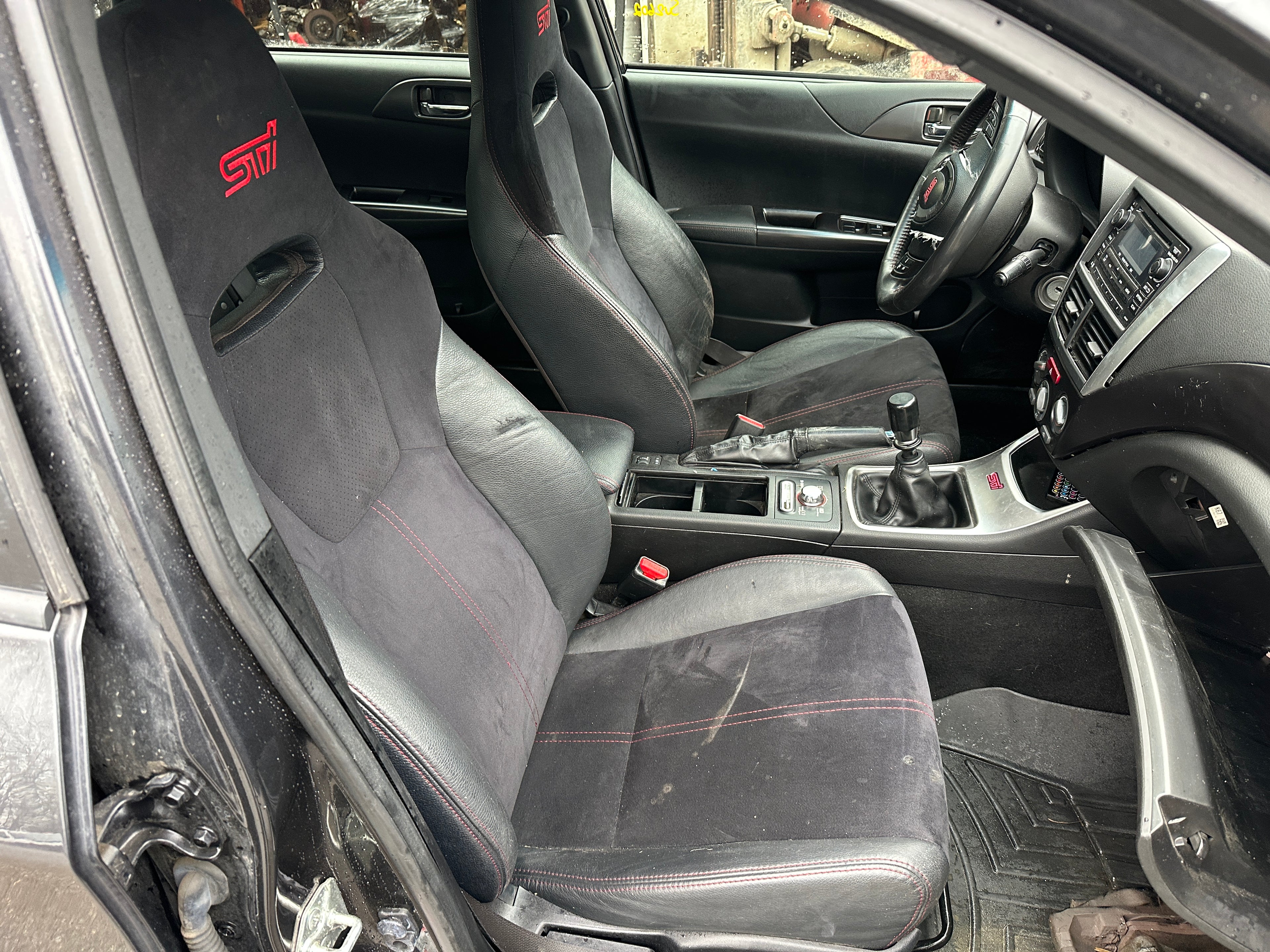 2011 Subaru Impreza WRX STI 2.5 – SU2602