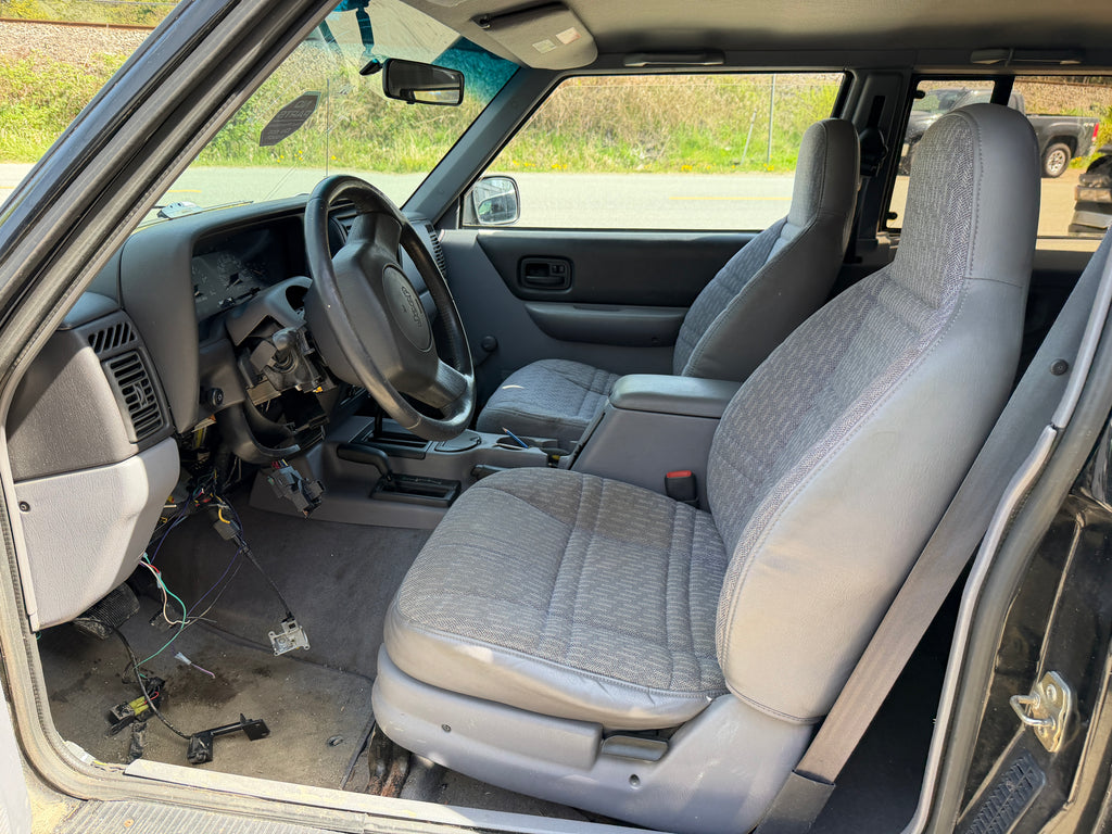 1998 Jeep Cherokee XJ Sport 4.0 – J2618