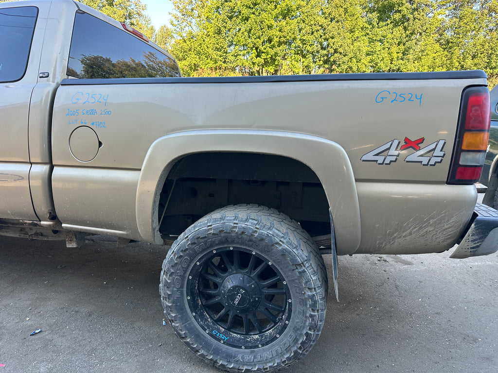 2005 GMC Sierra K2500HD 6.6 LLY Duramax – G2524